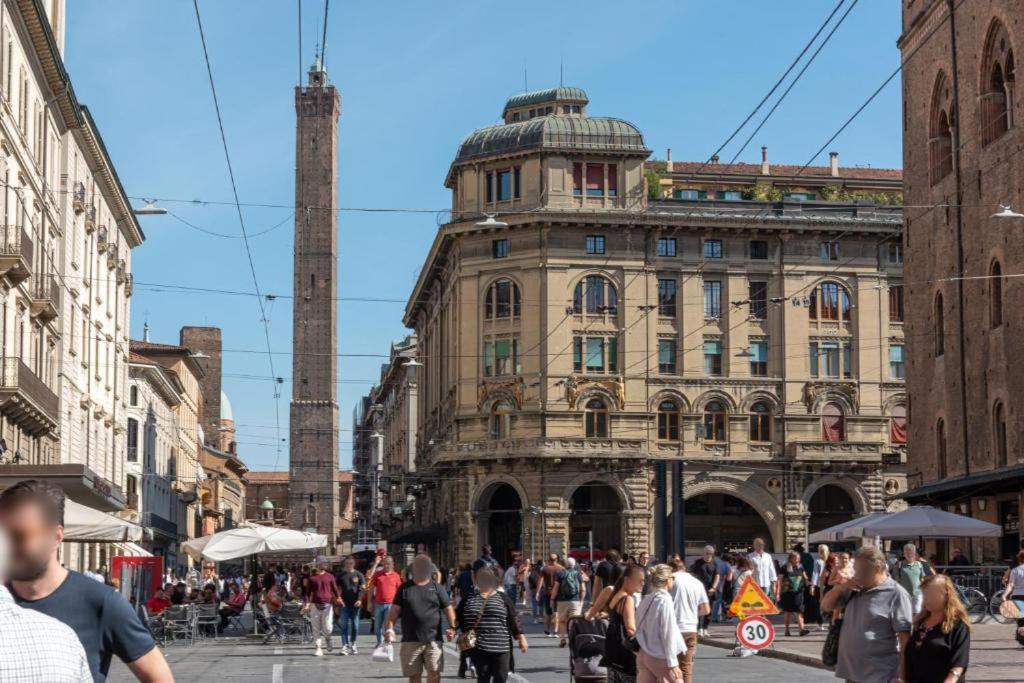 Piazza San Domenico Rooms - Bedinbolognacentro Zewnętrze zdjęcie